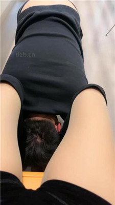 图片[24]_【爱丽丝】双S-踩踏/黑丝美腿恋足舔/舔腋下_HD绳艺资源