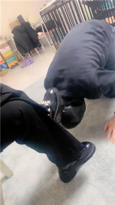 图片[15]_【蜜糖情侣】双S-跪舔脏鞋/骑狗背/耳光_HD绳艺资源