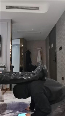 图片[16]_【皮皮】骑马转胯/长靴踩虐/sp/闻舔原味_HD绳艺资源