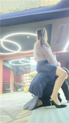 图片[6]_【咩祖】超高跟肉丝玩虐/骑马/喂口水/插嘴脚捂脸_HD绳艺资源