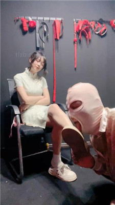 图片[7]_【兔兔酱】旗袍气质S-运动鞋白袜闻舔/踩狗头/赏赐圣水/提档_HD绳艺资源