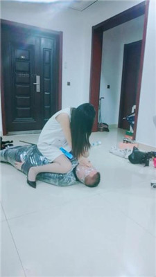 图片[8]_【千寻大大】高跟踩虐木乃伊地毯狗【完整版】_HD绳艺资源