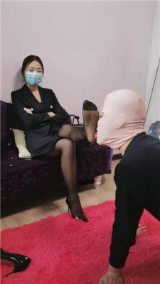 图片[17]_【凌儿】骑马转胯/高跟踩喂食/口水_HD绳艺资源