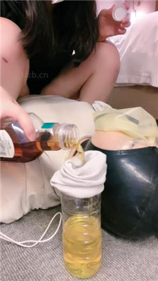 图片[16]_【雪菲老师】长靴踩虐/臭脚窒息/掐乳/灌圣水/插嘴_HD绳艺资源