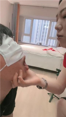 图片[16]_【三娘】挑战身体极限-口水/全踩/深喉插吐/跪舔呕吐物/磕头求饶_HD绳艺资源