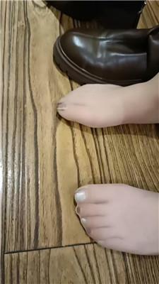 图片[17]_【梵高】开发大四素人S-肉丝长靴虐杀_HD绳艺资源