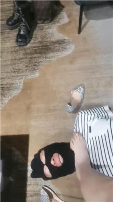 图片[16]_【灵魂晴S】跪舔高跟裸足恋足调_HD绳艺资源