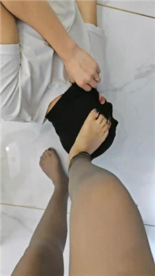 图片[17]_【小野】恨天高踩狗爪/高跟丝袜跪舔/提档_HD绳艺资源