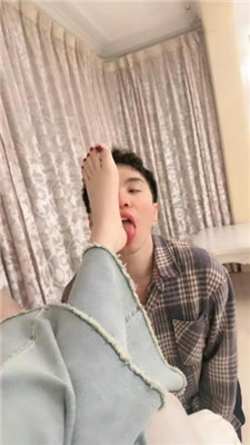 图片[15]_【桃幼幼】狂舔休闲板鞋/踢踹虐打/近距离恋足舔【完整版】_HD绳艺资源