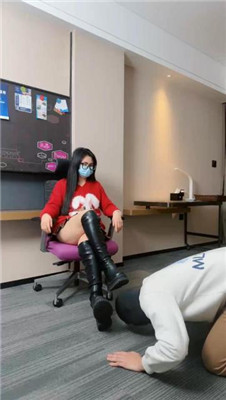 【瑾烟S】长靴S-给狗立规矩-碾狗头/塞嘴【双视角版】_HD绳艺资源