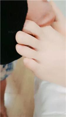 图片[2]_【五公主】近距离裸足/脚趾狂舔_HD绳艺资源