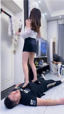 图片[24]_【麋鹿银儿】御姐S骑训双奴-浓痰喂食喷脸/全体重踩踏_HD绳艺资源