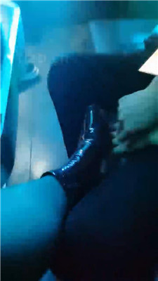 【乐姐】酒吧夜场的诱惑_HD绳艺资源