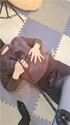 图片[11]_【豫安然】高跟黑丝踩/坐狗背/囚禁狗笼_HD绳艺资源