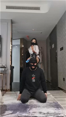 图片[18]_【皮皮】骑马转胯/长靴踩虐/sp/闻舔原味_HD绳艺资源