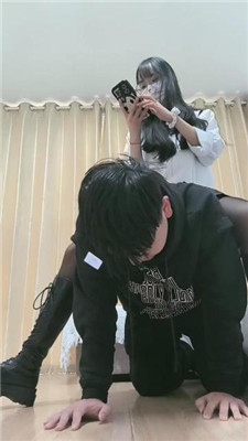 图片[11]_【可爱鬼】胯下崇拜/断脖骑马/人肉坐垫/全体重踩踏_HD绳艺资源