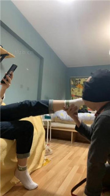 图片[18]_【黑泽兮】素人学生主-帆布鞋-踢踩打【双视角完整版】_HD绳艺资源