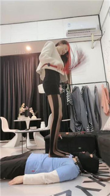 图片[16]_【Lel’s】骑马狗爬/高跟美腿诱惑/踩踏/刑具sp/赏圣水【完整版】_HD绳艺资源