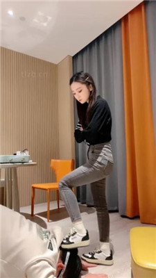 图片[3]_【川野尤娜】揪耳朵/碾压狗爪/臭鞋袜捂脸窒息_HD绳艺资源