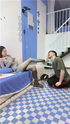 图片[7]_【Lel】脚插嘴/裸足踩狗脸/脚踩喂食_HD绳艺资源