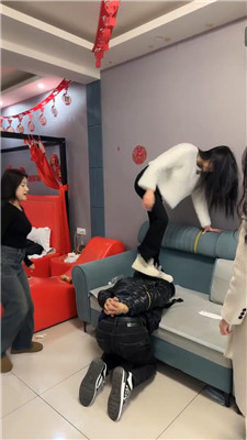 图片[14]_【精神小妹】校园高难度挑战-素人4S学生-高难度挑战踢踹【上】_HD绳艺资源