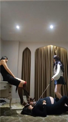 图片[14]_【月炎】双S-交换男友虐-狗链遛狗/高跟踩踏/丝袜jio捂脸/骑马_HD绳艺资源