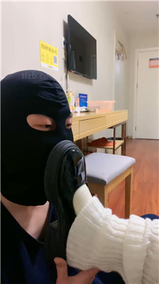 【姜果果】皮鞋白袜深喉恋足舔【上】_HD绳艺资源