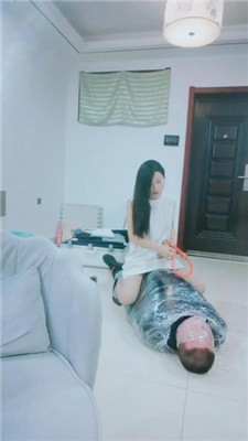 图片[10]_【千寻大大】高跟踩虐木乃伊地毯狗【完整版】_HD绳艺资源