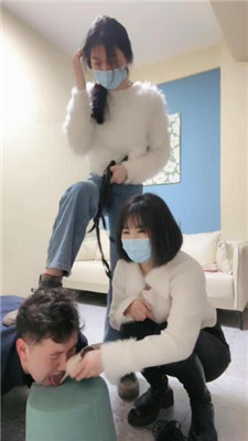 图片[12]_【鱼糯糯】双S-轮流抽耳光/虐打踢踹/揪耳朵/吸棉袜臭脚_HD绳艺资源