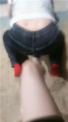 图片[9]_【灵魂晴S】跪舔高跟裸足恋足调_HD绳艺资源