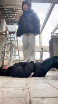 图片[6]_【素人挖掘机】真实-户外开发女学生踩踏/骑马_HD绳艺资源