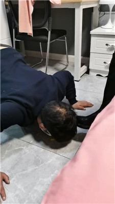 图片[9]_【皮皮S】人体垃圾桶-咀嚼物呕吐物圣水【完整版】_HD绳艺资源