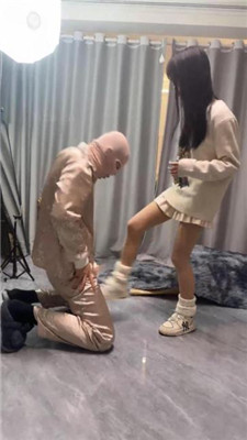 图片[7]_【樱木花道】素人首调-喂圣水/清理脏鞋底/踢踹/插嘴踩踏_HD绳艺资源