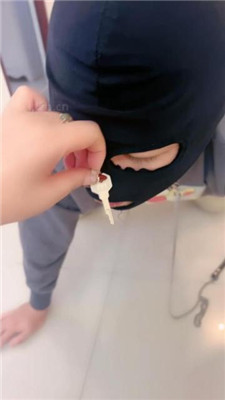 图片[4]_【伊兮】闻鞋舔脚深喉骑马/提档吃卫生纸_HD绳艺资源