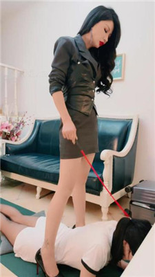 图片[12]_【爱神】母畜-高跟踩狗爪/骑马转胯/训练/强迫狗舔自己的jio_HD绳艺资源