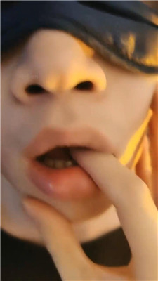 图片[18]_【米小唐】长靴踩虐/舔脏鞋发骚/喂口水_HD绳艺资源