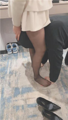 图片[10]_【赵奈奈】品尝原味黑丝高跟/骑马狗爬/臭脚捂脸【完整版】_HD绳艺资源