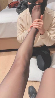 图片[8]_【赵奈奈】长靴黑丝训练狗舌/踩脖插嘴/人体座椅_HD绳艺资源