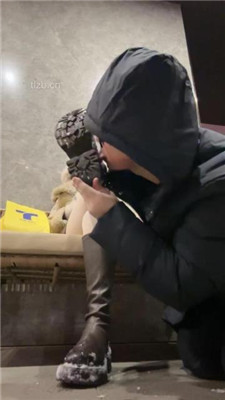 图片[5]_【汐言】雪地踩完回来让狗舔鞋_HD绳艺资源