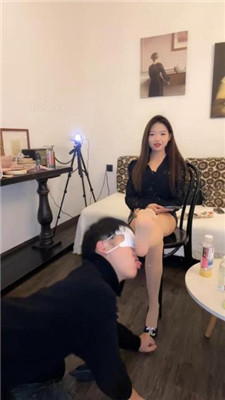 图片[8]_【珂儿大小姐】女神极致羞辱开发绿帽奴【上】_HD绳艺资源