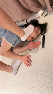 图片[12]_【橙宝】双母畜-奴下奴- 骑马/玉臀裸足底/白棉袜【上】_HD绳艺资源