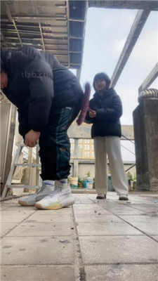 图片[8]_【素人挖掘机】真实-户外开发女学生踩踏/骑马_HD绳艺资源