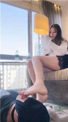 图片[18]_【琪琪大人】囚禁衣柜/玉足窒息/人肉坐骑_HD绳艺资源