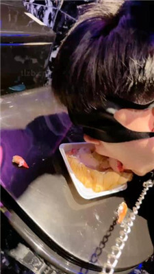 图片[13]_【潘妮绳艺导师】KTV-开发送酒服务生做狗_HD绳艺资源