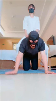 图片[9]_【美娜格格】高跟跺头/踩手磕头/腿绞窒息/骑马耳光/深喉_HD绳艺资源