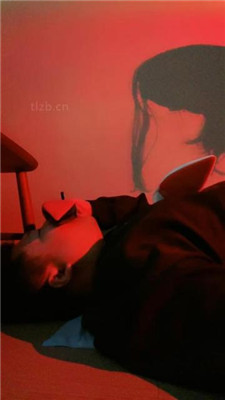 【素人星探】黑丝高跟美腿恋足舔_HD绳艺资源