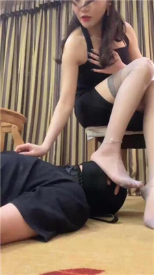 图片[16]_【小麦】小白鞋白袜踩/揪耳朵/打手心/嘴塞袜/掐脖【完整版】_HD绳艺资源