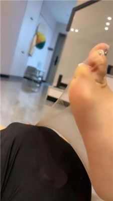 图片[22]_【辣姐】磕头求虐/转胯狗爬/丝袜脚诱惑/高跟踩乳_HD绳艺资源