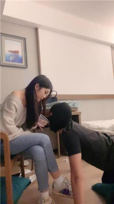 图片[5]_【川野尤娜】老爹鞋白袜踩/喂大量口水/吃袜子_HD绳艺资源