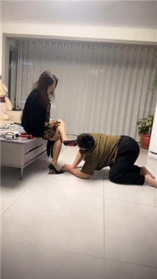 图片[6]_【冰色】恶毒继母-高跟肉丝脚踩狗儿子/口水鞋底_HD绳艺资源